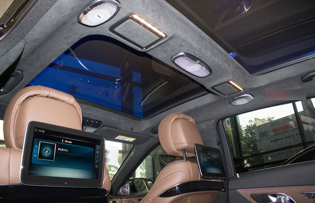 Cận cảnh Mercedes-Maybach S450 2018 - Sedan siêu sang giá 7,219 tỷ đồng